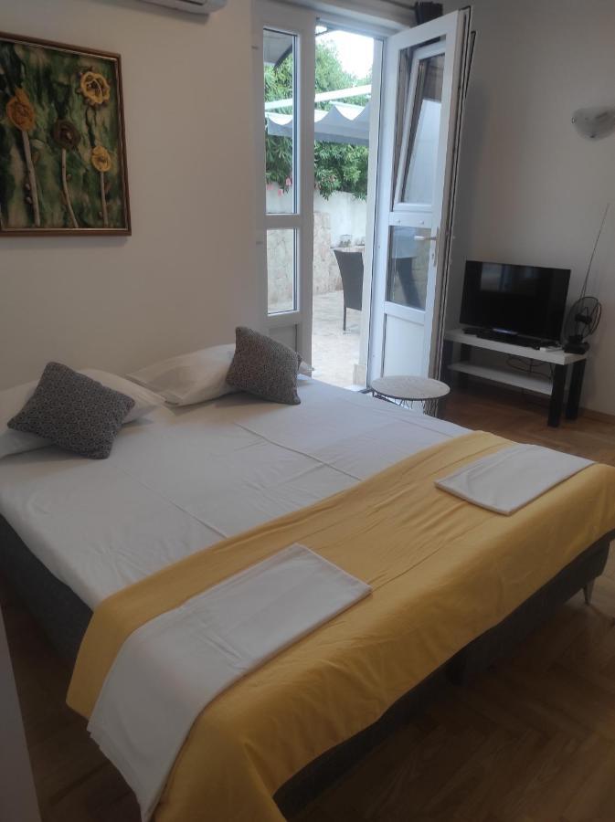 Ferienwohnung Olive garden Hvar Town Exterior foto
